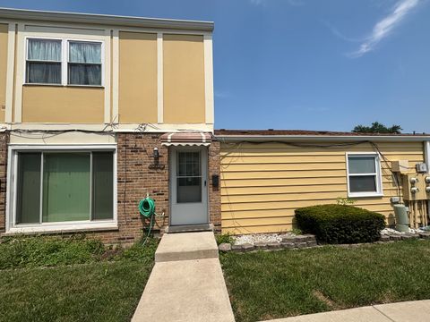 Tiny photo for 20124 Oak Lane #-, Lynwood, IL 60411 (MLS # 12432567)