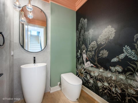 Tiny photo for 1951 W Dickens Avenue #3, Chicago, IL 60614 (MLS # 12761626)
