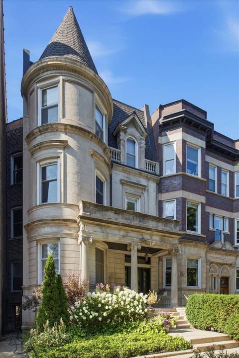 Photo of 524 W Oakdale Avenue #2, Chicago, IL 60657 (MLS # 12708538)