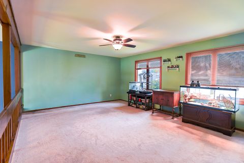 Tiny photo for 1000 Sandalwood Lane, Crystal Lake, IL 60014 (MLS # 12503179)