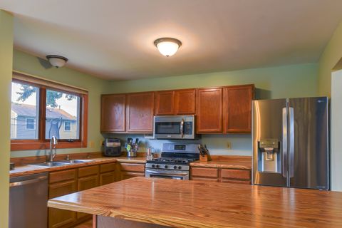 Tiny photo for 1000 Sandalwood Lane, Crystal Lake, IL 60014 (MLS # 12503179)