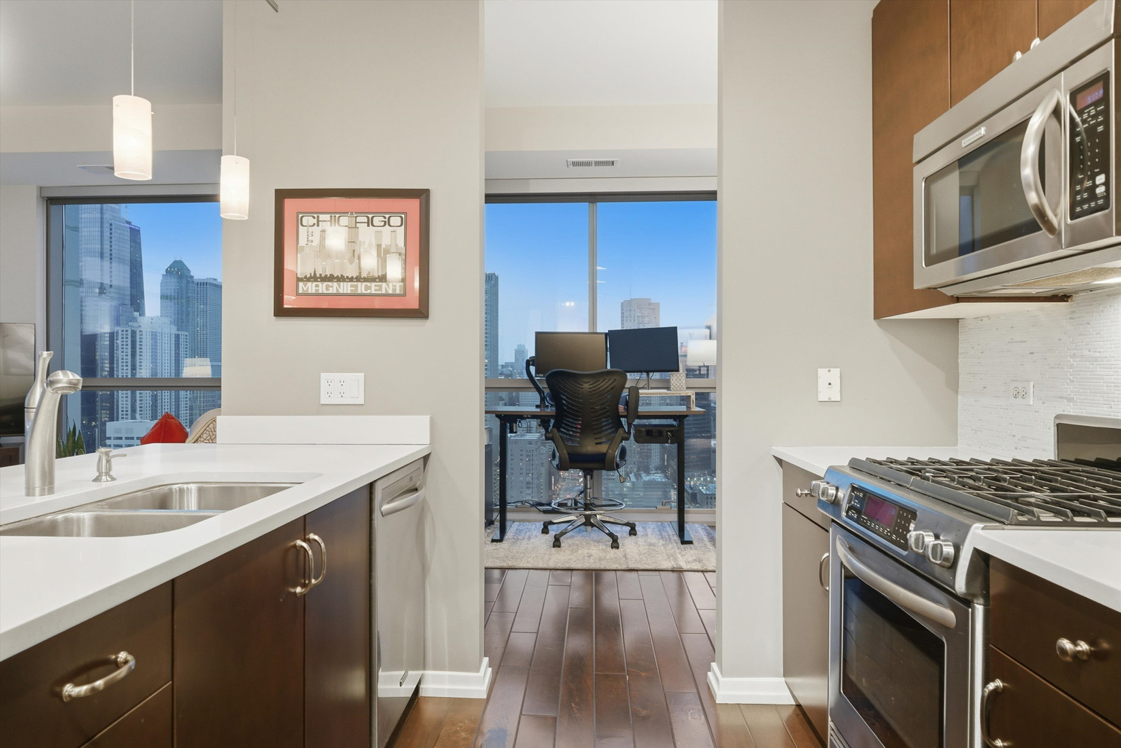 303 W Ohio Street 3502