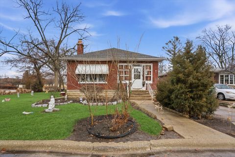 Photo of 1321 Colorado Avenue, Joliet, IL 60435 (MLS # 12592460)