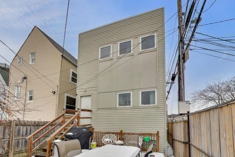 Tiny photo for 1214 N ROCKWELL Street, Chicago, IL 60622 (MLS # 12561117)