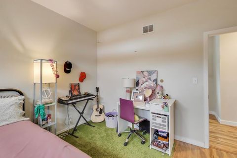 Tiny photo for 1214 N ROCKWELL Street, Chicago, IL 60622 (MLS # 12561117)