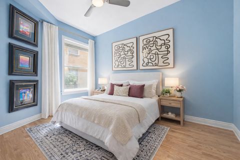 Tiny photo for 2547 N Clark Street #2N, Chicago, IL 60614 (MLS # 12613895)