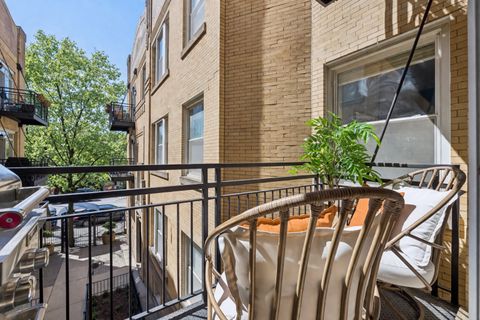 Tiny photo for 2547 N Clark Street #2N, Chicago, IL 60614 (MLS # 12613895)