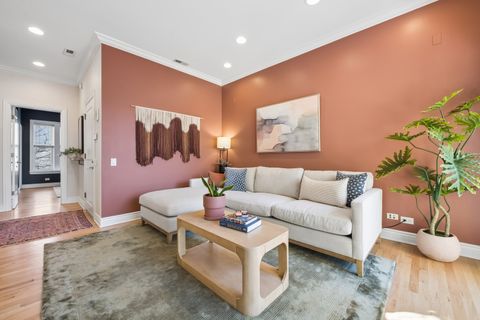 Tiny photo for 2547 N Clark Street #2N, Chicago, IL 60614 (MLS # 12613895)