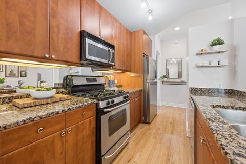 Tiny photo for 2547 N Clark Street #2N, Chicago, IL 60614 (MLS # 12613895)