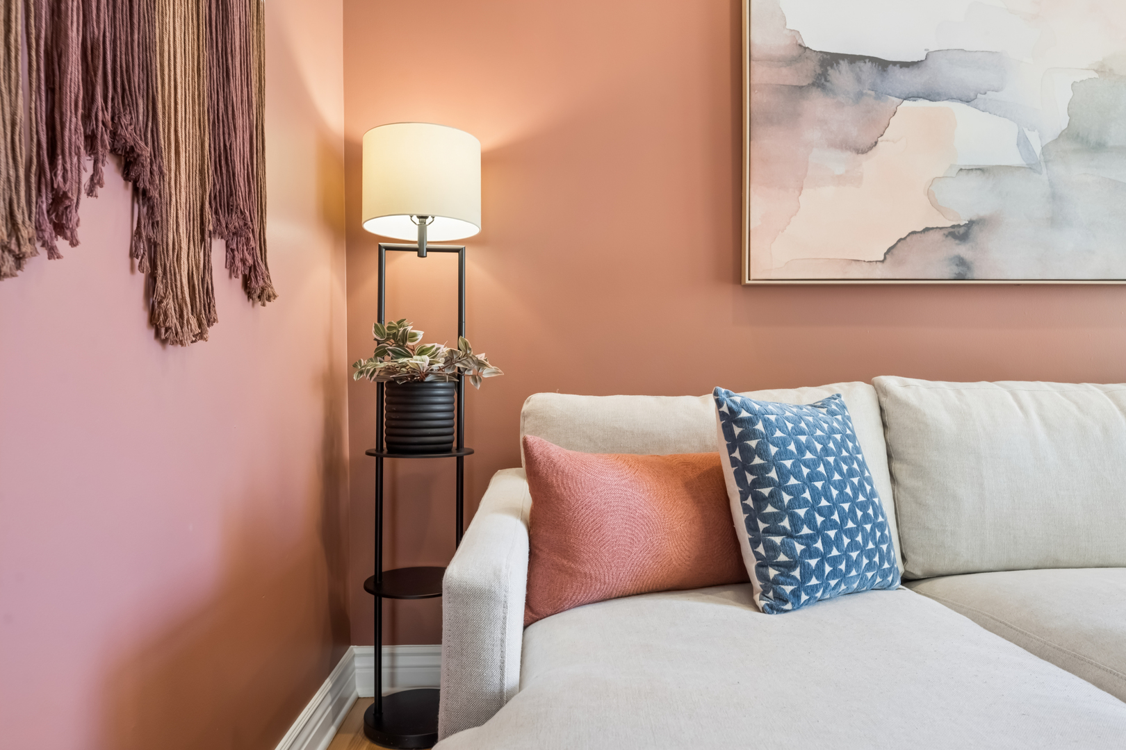 2547 N Clark Street 2N