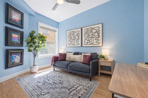 Tiny photo for 2547 N Clark Street #2N, Chicago, IL 60614 (MLS # 12613895)
