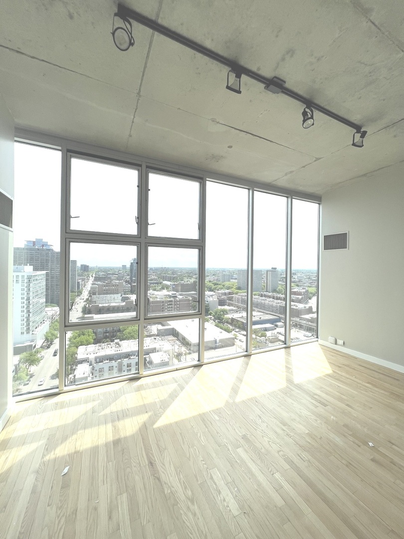 1720 S Michigan Avenue 2009