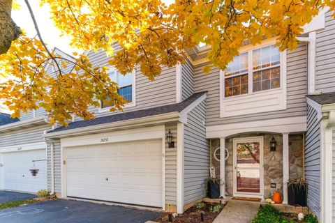 Tiny photo for 26252 W Vista Court, Ingleside, IL 60041 (MLS # 12508263)