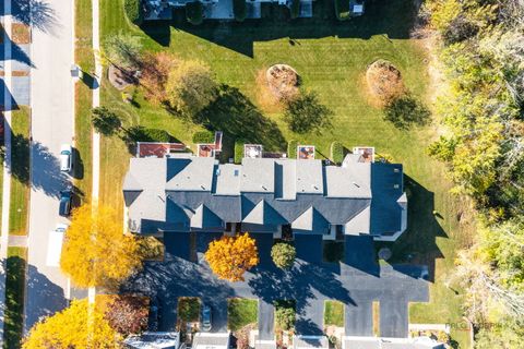 Tiny photo for 26252 W Vista Court, Ingleside, IL 60041 (MLS # 12508263)