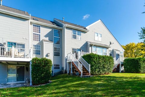 Tiny photo for 26252 W Vista Court, Ingleside, IL 60041 (MLS # 12508263)