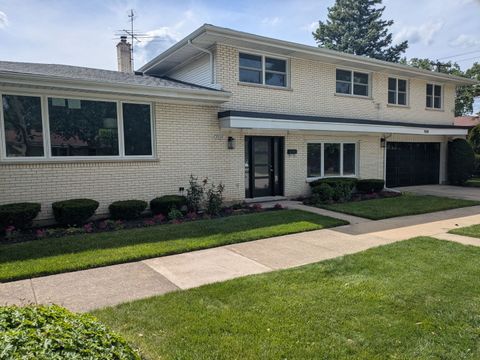Photo of 9200 Lowell Avenue, Skokie, IL 60076 (MLS # 12679517)