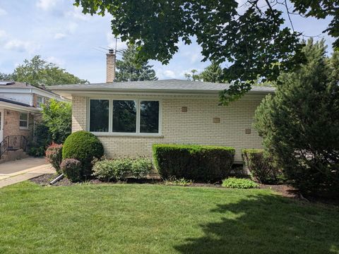 Tiny photo for 9200 Lowell Avenue, Skokie, IL 60076 (MLS # 12679517)
