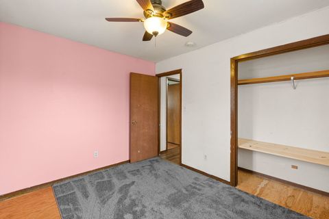 Tiny photo for 214 S 3RD Street, Le Claire, IA 52753 (MLS # 12589585)