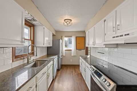 Tiny photo for 214 S 3RD Street, Le Claire, IA 52753 (MLS # 12589585)