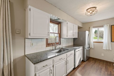 Tiny photo for 214 S 3RD Street, Le Claire, IA 52753 (MLS # 12589585)