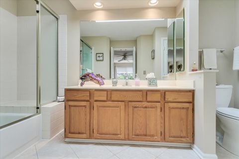 Tiny photo for 970 LONGMEADOW Court, Lake Barrington, IL 60010 (MLS # 12433265)