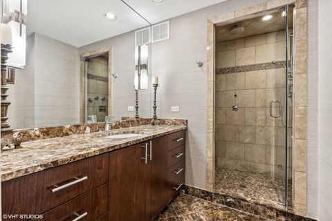 Tiny photo for 1040 N Lake Shore Drive #26B, Chicago, IL 60611 (MLS # 12499435)