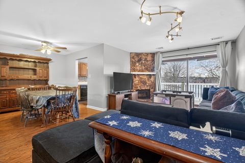 Tiny photo for 6755 180th Street #6, Tinley Park, IL 60477 (MLS # 12583969)