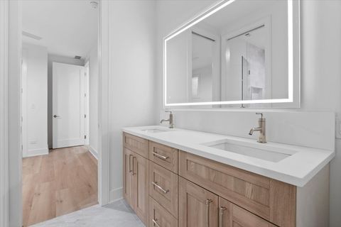 Tiny photo for 2433 W Cuyler Avenue, Chicago, IL 60618 (MLS # 12550579)