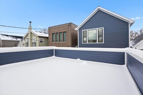 Tiny photo for 2433 W Cuyler Avenue, Chicago, IL 60618 (MLS # 12550579)