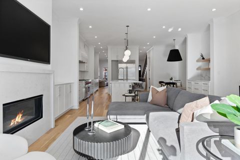 Tiny photo for 2433 W Cuyler Avenue, Chicago, IL 60618 (MLS # 12550579)