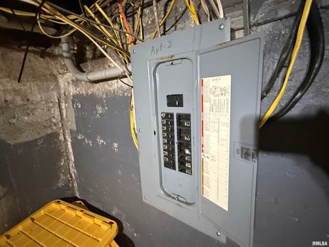 Tiny photo for 1100 CATHERINE Street, Metropolis, IL 62960 (MLS # EB459718)