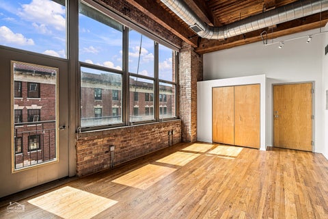 Tiny photo for 1500 W MONROE Street #411, Chicago, IL 60607 (MLS # 12753679)