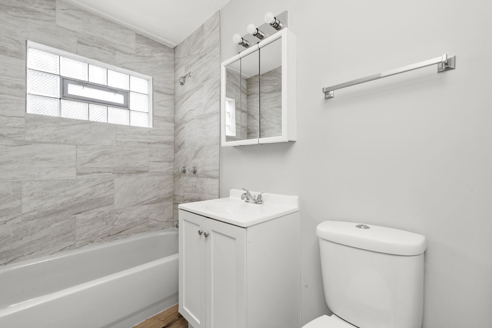 14618 Keystone Avenue