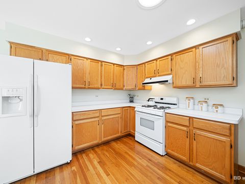 Tiny photo for 16139 Lake Villa Avenue, Tinley Park, IL 60477 (MLS # 12486971)