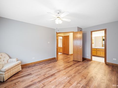 Tiny photo for 16139 Lake Villa Avenue, Tinley Park, IL 60477 (MLS # 12486971)