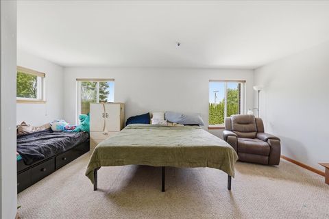 Tiny photo for 170 Cobbler Court, Sugar Grove, IL 60554 (MLS # 12576655)