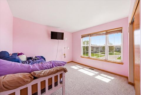 Tiny photo for 170 Cobbler Court, Sugar Grove, IL 60554 (MLS # 12576655)