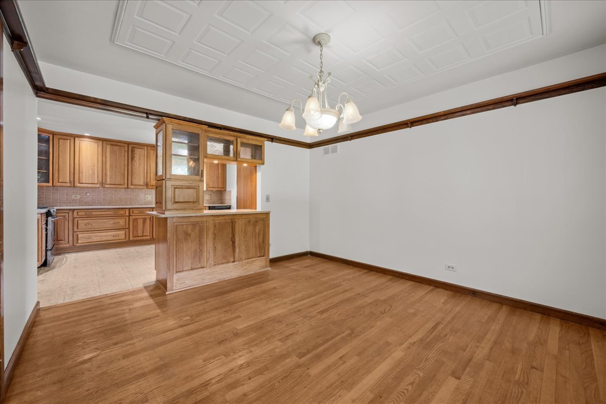 38W292 Bernice Drive