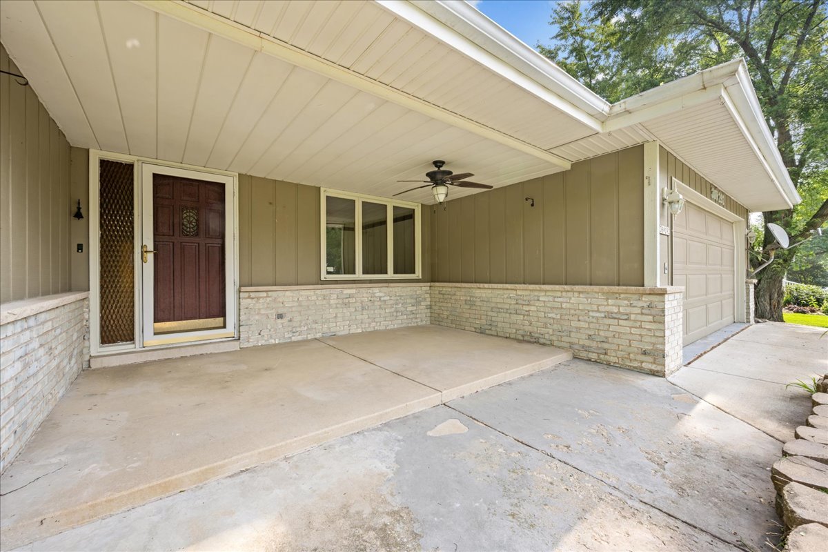 38W292 Bernice Drive