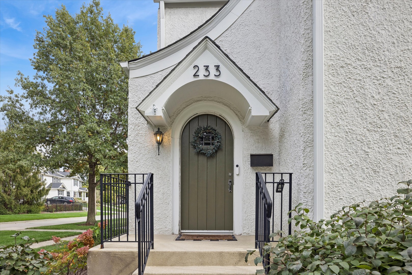 233 N Park Boulevard