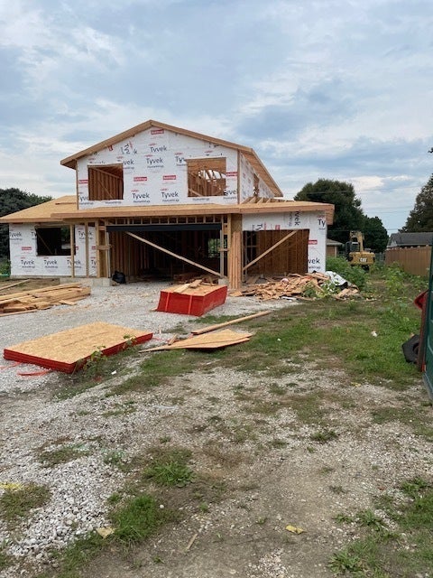 Photo of 214 Columbus Road, Streator, IL 61364 (MLS # 12646621)