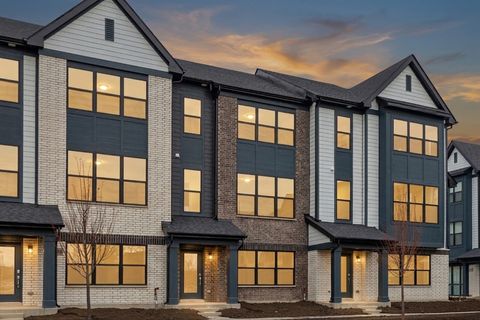 Photo of 6314 Lexington Street, Morton Grove, IL 60053 (MLS # 12609811)