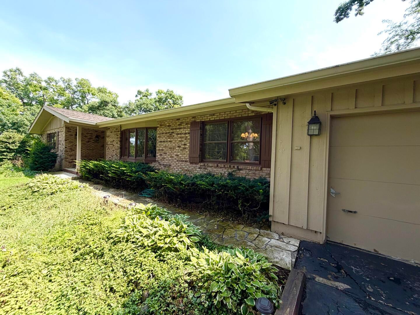 3915 N Tamarack Trail