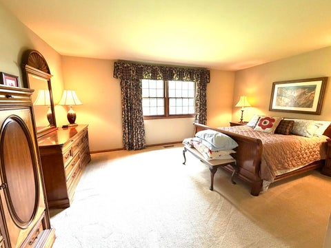 Tiny photo for 3915 N Tamarack Trail, Crystal Lake, IL 60012 (MLS # 12732800)