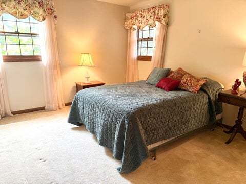 Tiny photo for 3915 N Tamarack Trail, Crystal Lake, IL 60012 (MLS # 12732800)