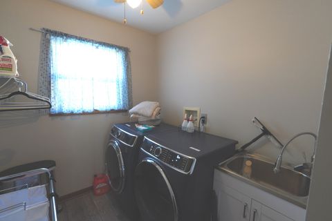 Tiny photo for 430 Brookhaven Circle, Sugar Grove, IL 60554 (MLS # 12524921)