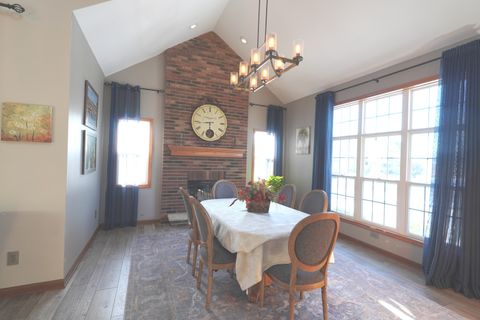 Tiny photo for 430 Brookhaven Circle, Sugar Grove, IL 60554 (MLS # 12524921)