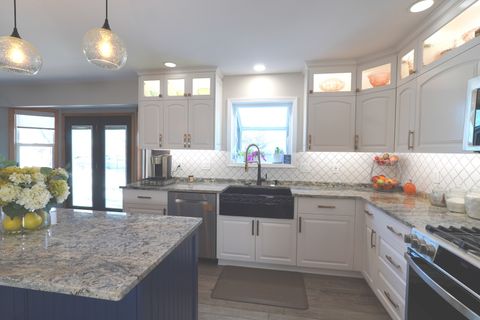 Tiny photo for 430 Brookhaven Circle, Sugar Grove, IL 60554 (MLS # 12524921)