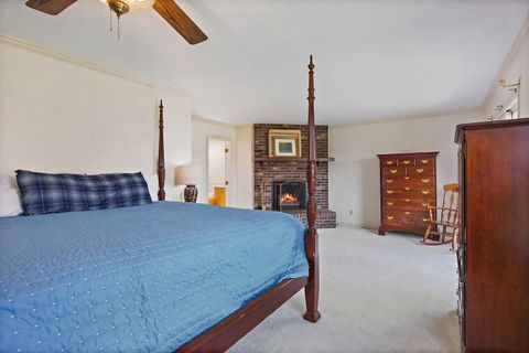 Tiny photo for 5720 Springs Boulevard, Crystal Lake, IL 60012 (MLS # 12613112)