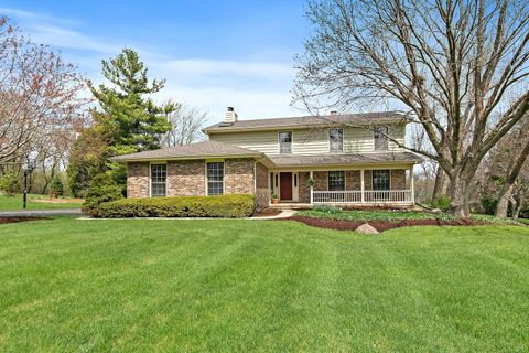 Photo of 5720 Springs Boulevard, Crystal Lake, IL 60012 (MLS # 12613112)
